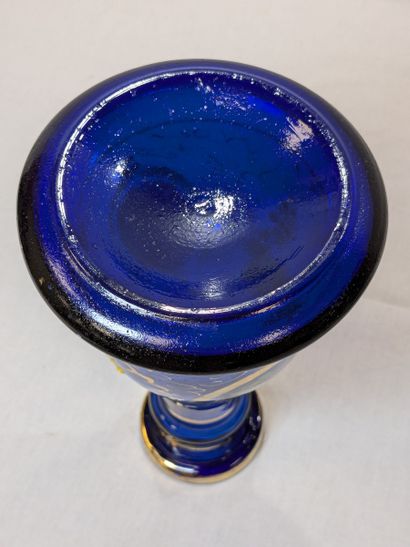 Painted glass hookah bowl. Height: 22 cm