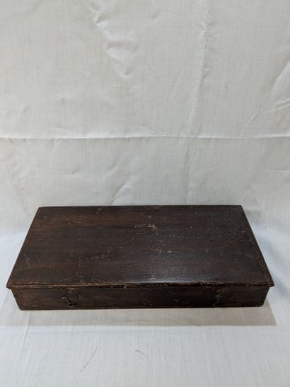 Ancien coffret en bois pour les pastels MACLEROCHE....