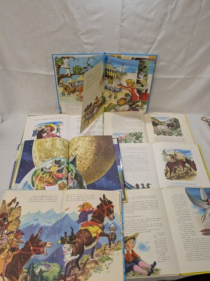 Ensemble de 7 albums pour enfants comprenant...