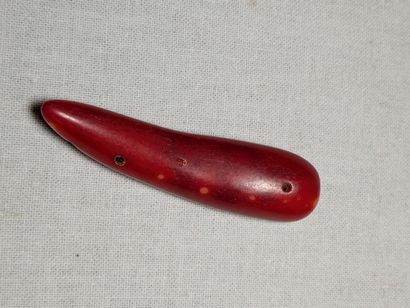 Element de corail. 32,2 carats. Long.: 5...