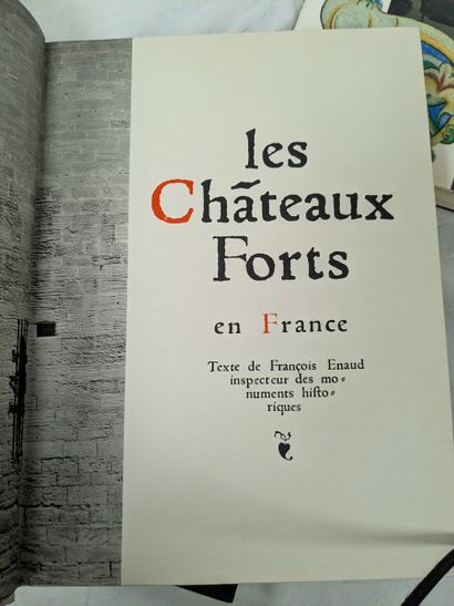 Lot de 3 livres sur l'architecture, dont...