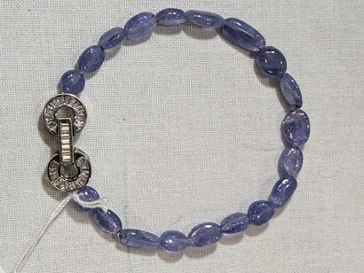 Bracelet en perles de tanzanite ovales, fermoir...