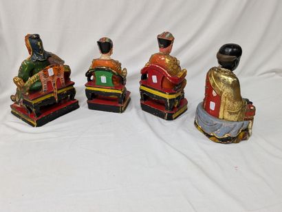 CHINA - Set of 4 polychrome wooden sculptures...