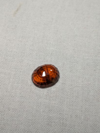 Grenat hessonite, 5,59 carats. Provenance...