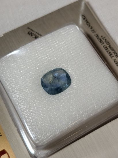 Sapphire, 3.88 carats, natural. Provenance:...