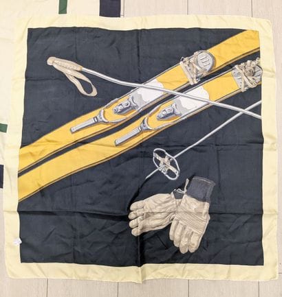 Lot comprenant deux ceintures (une Dior,...
