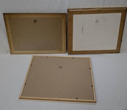 Lot de trois gravures comprenant deux vues...