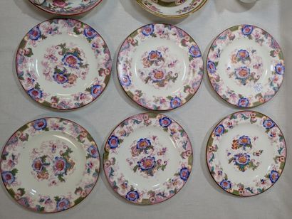 MINTON et CAULDON, ANGLETERRE. Lot de pièces...