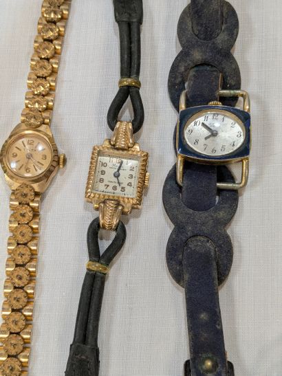 Lot de seize montres bracelet dame et homme,...