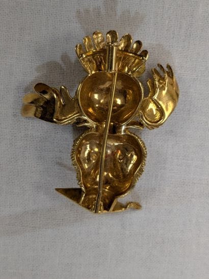 18K yellow gold brooch in the shape of an...