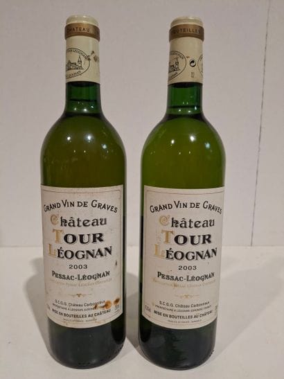 2 bouteilles de Pessac Leognan Blanc 2003...