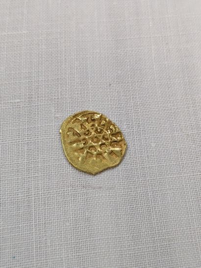 ORIENT Gold coin. Weight: 0.96 g