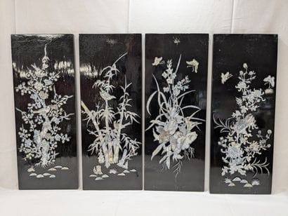 CHINA. 4 lacquered wooden panels decorated...
