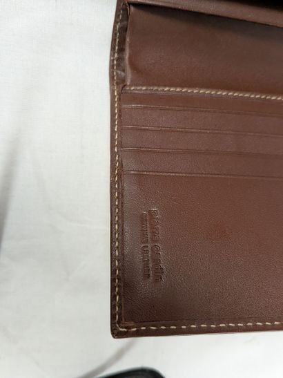 PIERRE CARDIN portefeuille en cuir et toile,...