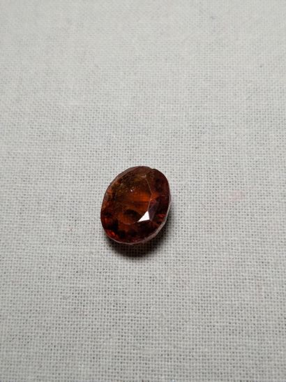 Grenat hessonite, 5,59 carats. Provenance...
