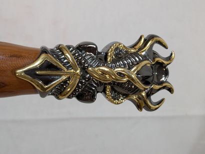 Epée décorative en métal et résine (58cm),...