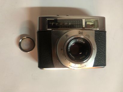 Film camera (1950s–1960s) TENAX automatic...