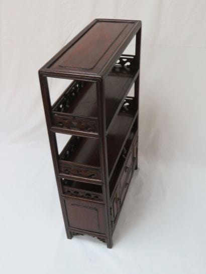 CHINA Small freestanding shelf made of exotic...
