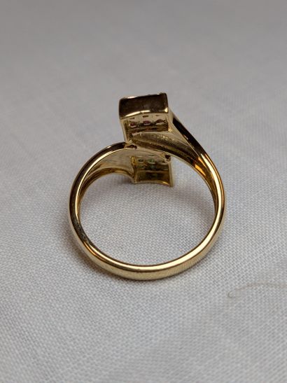Bague en vermeil, sertie de rubis (chauffés)...