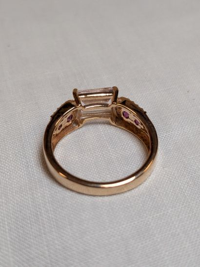 Bague en vermeil, sertie d'une morganite,...