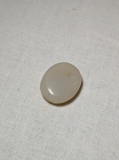 Opale, 8,1 Carats. Avec son certificat.