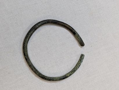 Bracelet en bronze d'époque antique. 5,3x5...
