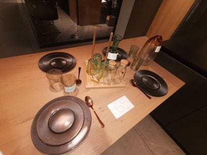 Lot de vaisselle et bibelots