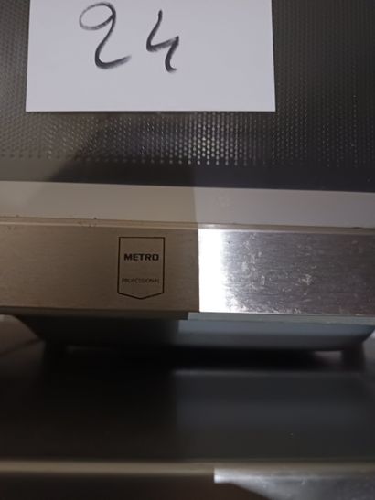 Micro ondes inox Metro professionnel