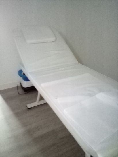 Table de massage réglable, référence 100...