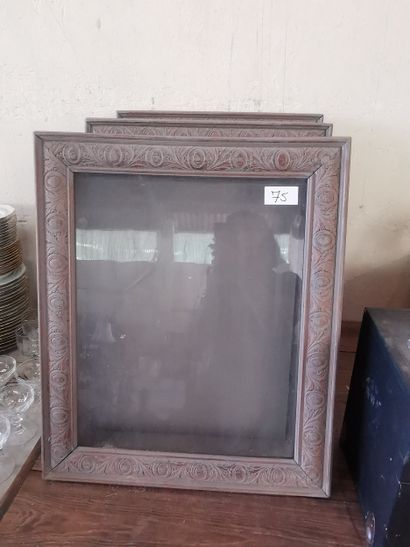 lot de 5 vitrines en bois mouluré