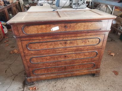 Commode Louis-Phillipe en placage de ronce...