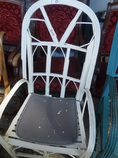 2 chaises en bois laqué circa 1930