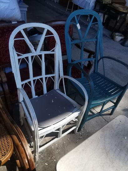 2 chaises en bois laqué circa 1930