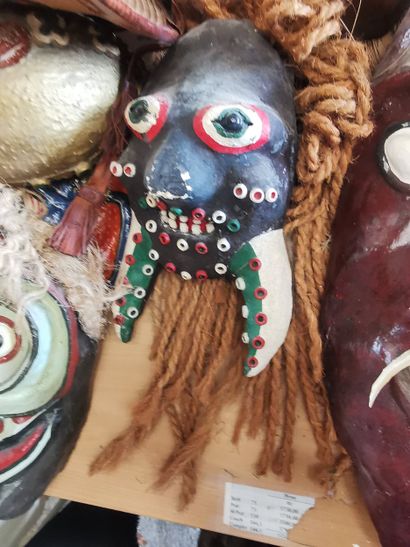 Lot de masques asiatiques orientaux déco...