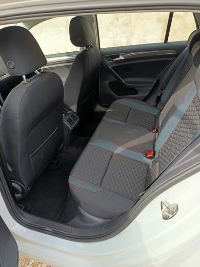 VOLKSWAGEN GOLF VII PHASE 2,
Date de première...