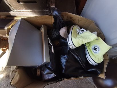 carton de chaussures
