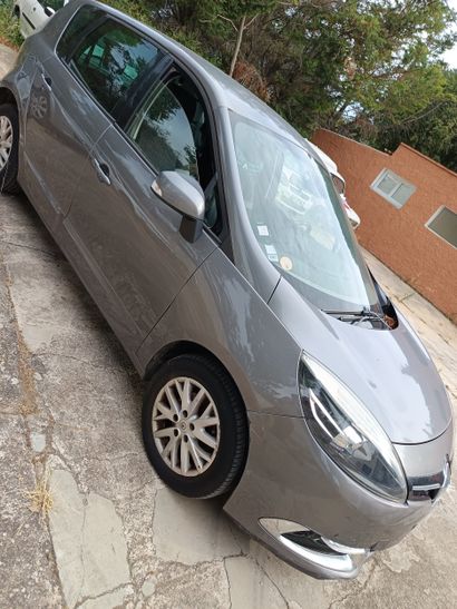VP CI RENAULT Modéle : MEGANE SCENIC ZEN...