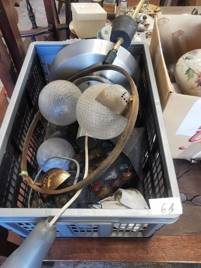 lot de trois luminaires modernes année 5...