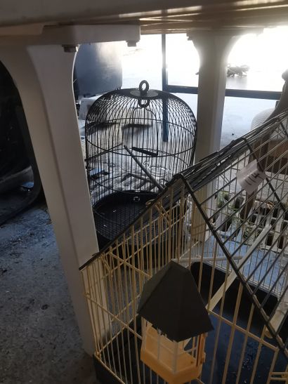 Lot de 2 cages à oiseaux