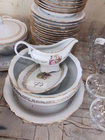partie de service en porcelaine de Sologne...