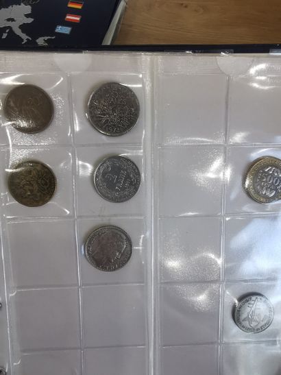 Set of collector's items in cupro nickel...