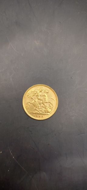 Half sovereign gold coin, year 1906
weight...