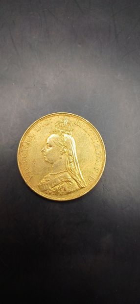 Pièce de 5 Souverains or, année 1887
Poids...