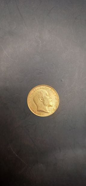 Half sovereign gold coin, year 1909
weight...