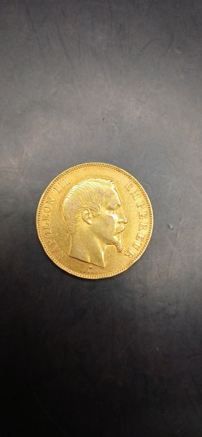 Pièce de 50 Francs or, année 1859
Poids 16,06g
LES...