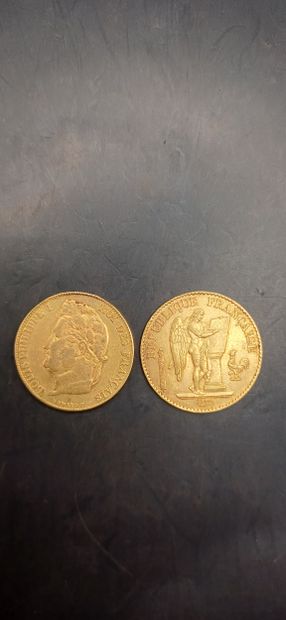 Lot de deux pièces de 20 francs or
Louis...
