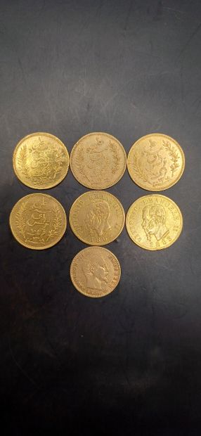 Lot of 7 gold coins including :
4 Tunisian...