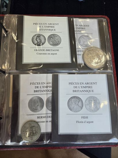Collection binder 
SILVER CROWNS OF THE BRITISH...
