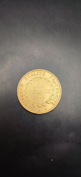 Pièce de 100 Francs or, année1906
Poids 32,24g
LES...
