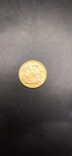 Half sovereign gold coin, year 1900
weight...